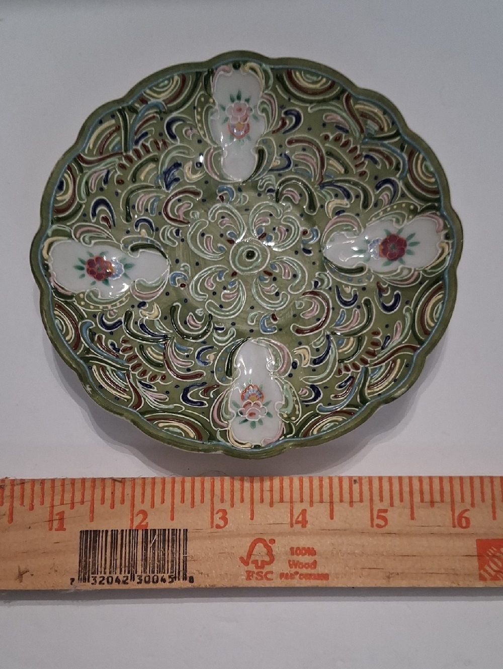 Hand-Painted Green Floral Ceramic Wall Dish - Unbranded